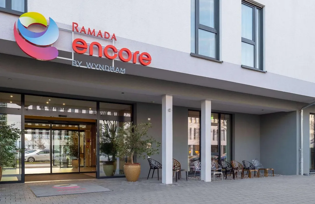 Ramada Encore By Wyndham Munich Messe-1